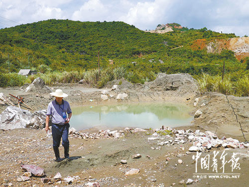 7��9�գ�����ר���ڻ���ѡ��β��ر߽��к������ù������������� л����