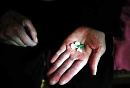 ���ϰ��̴��ط�������� �鱨����ƭ����(ͼ)