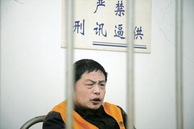 ���굱��ΧŹ�ӹ�˿� ��30�˴���ͬ�е���(ͼ)