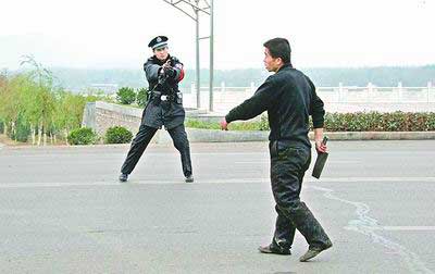 ��ͽ����˵�ҪǮ �ؾ�Χ׷�½ؽ����Ʒ�(��ͼ)