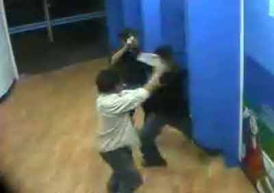 ��������ȡ����� ���ֶᵶ��3��ͽ�Կ�(��ͼ)