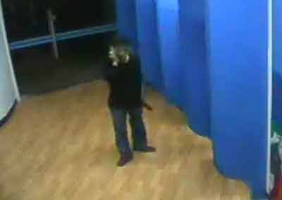 ��������ȡ����� ���ֶᵶ��3��ͽ�Կ�(��ͼ)