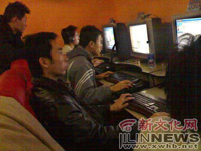 ���Ӹ�н��QQ�������Ա ʵΪ���Ϸ���Ƥ�����