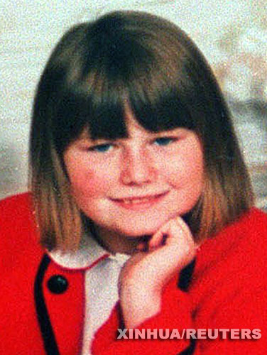 �µ�������8��24�����������ӷǷ�����һ����������ɯ����ķ��ʲ��Ů�ӳ���8��֮�õķ����������ֶ���ԡ��������Ƥ����23�ո�Ů�����ѵ���ײ����ɱ�����Ǿ����ṩ������ɯ����ķ��ʲ1998���������Ƭ�� �»���/·͸