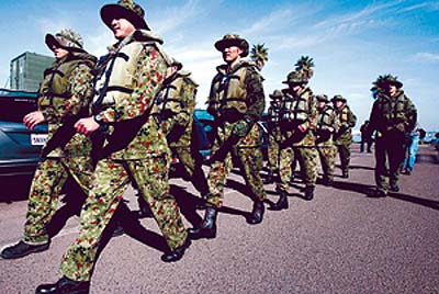 �����ھ��ҹ��캣12��������к�����о���