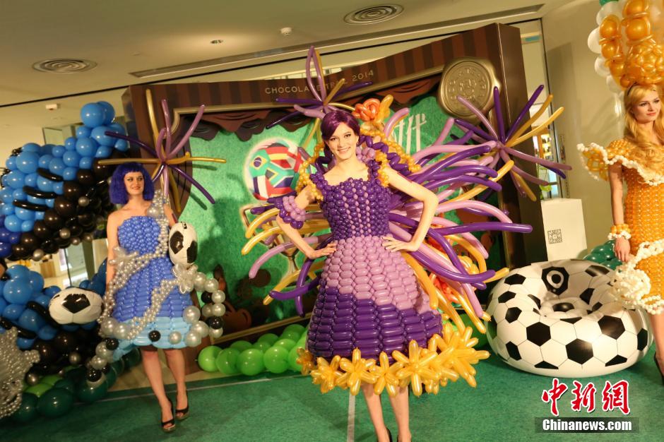 5��18�գ�����ʱ���㳡��ģ�ش��š������װ��Ϊ����չʾ��