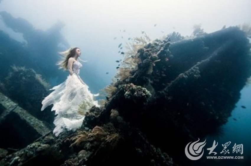 ���գ�һ���ɼ��ô���ӰʦBenjamin Von Wong������λ�Ψ��ͼƬ��΢���ߺ졣