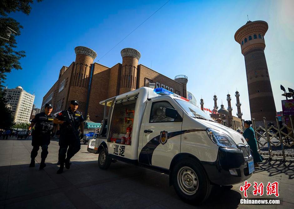 8��28�գ�һ�����ͷ��ֵ綯Ѳ�߳������½��׸���³ľ���й��ʴ�������ó��ɵ����������������ܣ��ҳ���Сͨ����ǿ�������ڶ���������ע�⡣